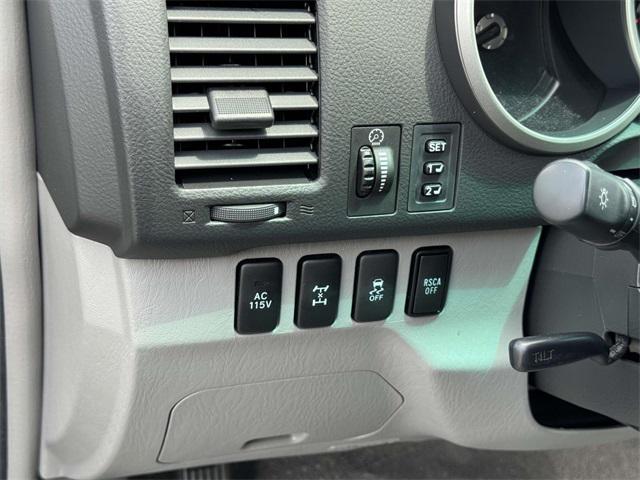 Photo of 2009 Galactic Gray Toyota 4Runner