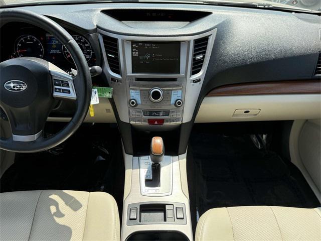 Photo of 2014 Tungsten Metallic Subaru Outback