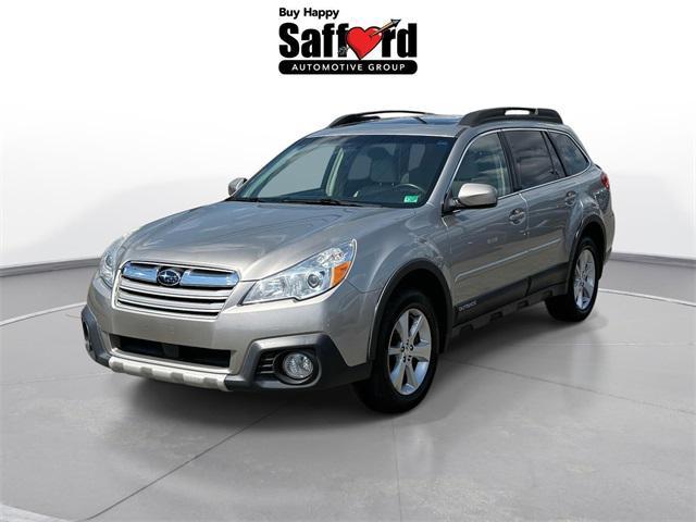Photo of 2014 Tungsten Metallic Subaru Outback