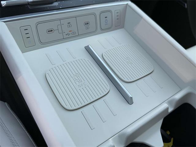 Photo of 2025 Serenity White Hyundai SANTA FE HEV