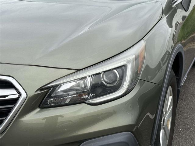 Photo of 2018 Wilderness Green Metallic Subaru Outback