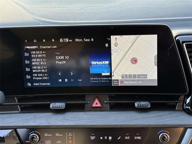 Photo of 2025 Dawning Red Kia Sportage