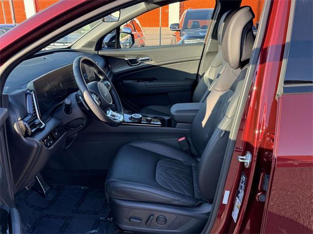 Photo of 2025 Dawning Red Kia Sportage