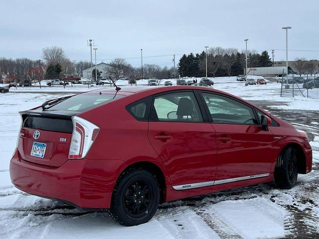 Photo of 2014 Red Toyota Prius
