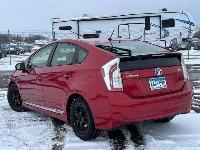Photo of 2014 Red Toyota Prius