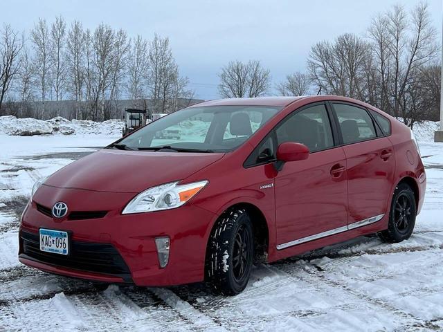Photo of 2014 Red Toyota Prius