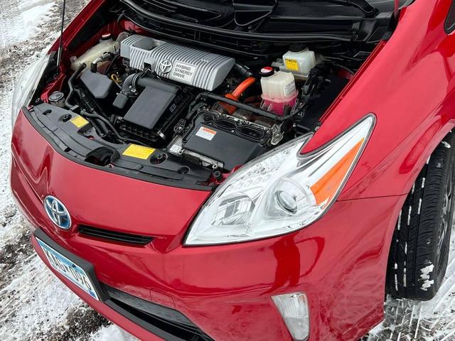 Photo of 2014 Red Toyota Prius