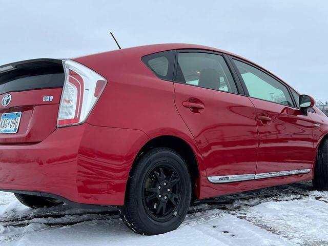 Photo of 2014 Red Toyota Prius
