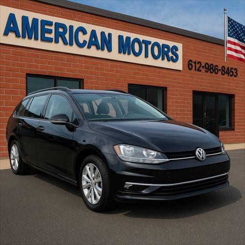 2017 Volkswagen Golf Sportwagen