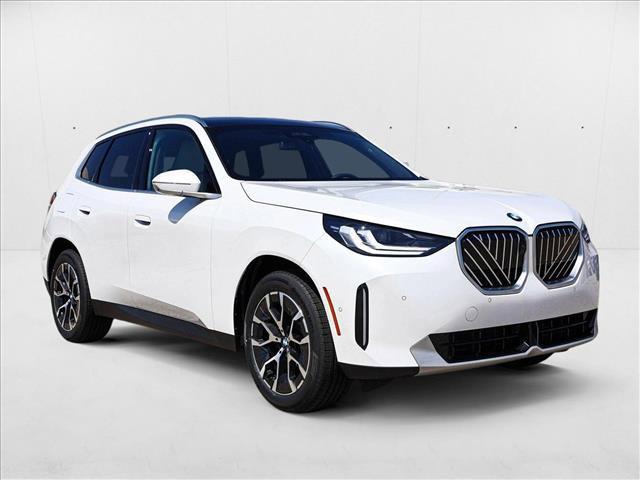 Photo of 2025 Mineral White Metallic BMW X3