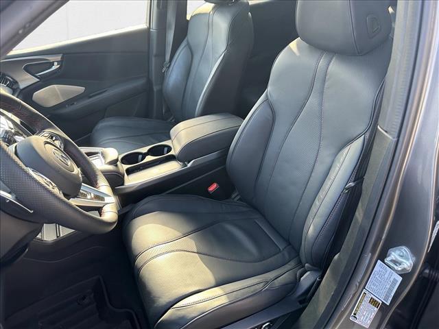 Photo of 2025 Liquid Carbon Metallic Acura RDX