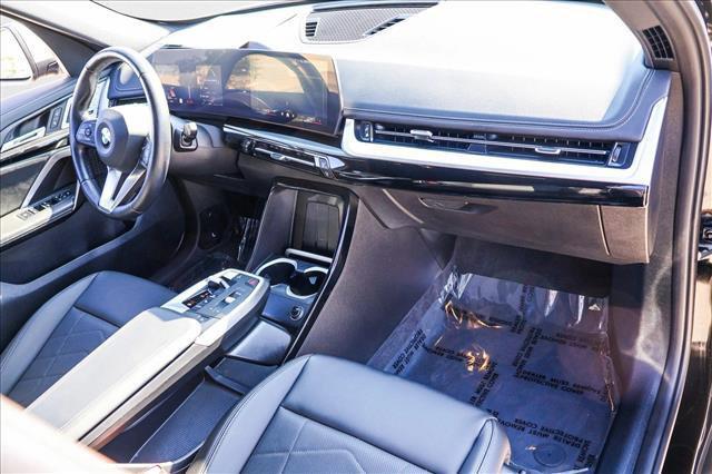 Photo of 2024 Jet Black BMW X1
