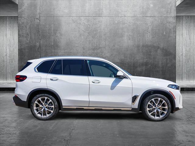 Photo of 2026 Alpine White BMW X5