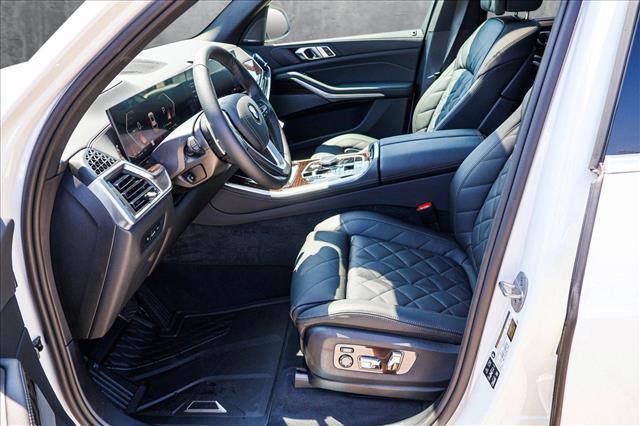 Photo of 2026 Alpine White BMW X5