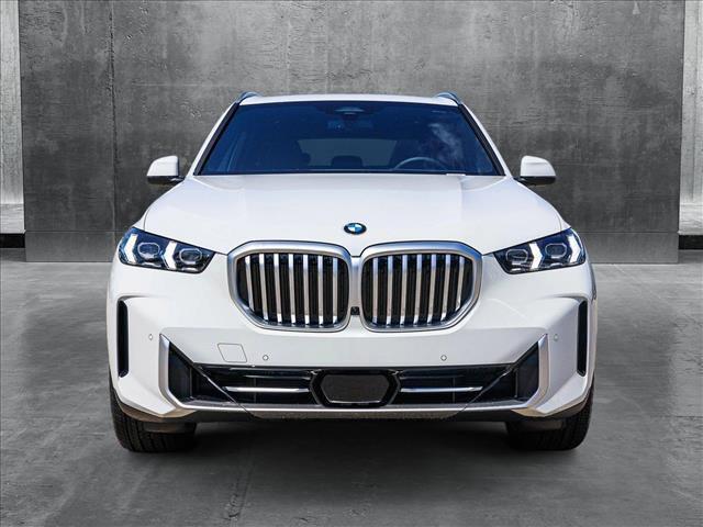 Photo of 2026 Alpine White BMW X5