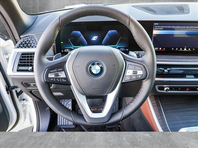 Photo of 2025 Alpine White BMW X5 PHEV