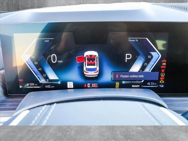 Photo of 2025 Alpine White BMW X5 PHEV