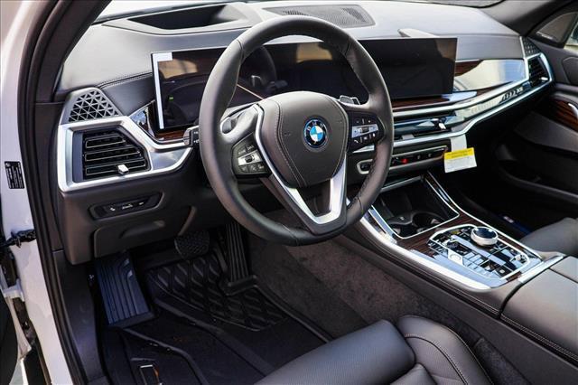 Photo of 2026 Alpine White BMW X5 PHEV