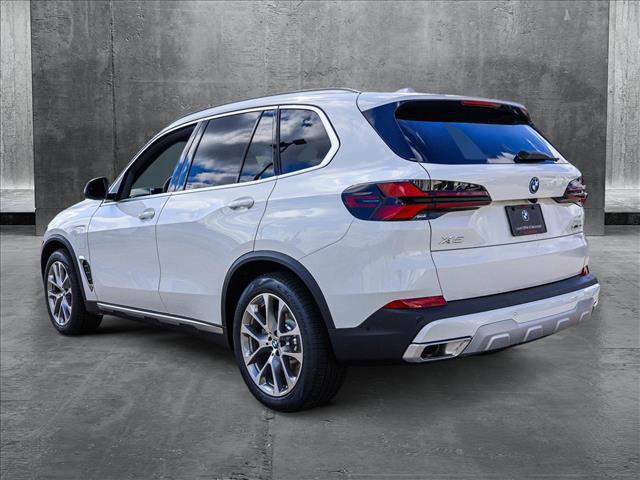 Photo of 2026 Alpine White BMW X5 PHEV