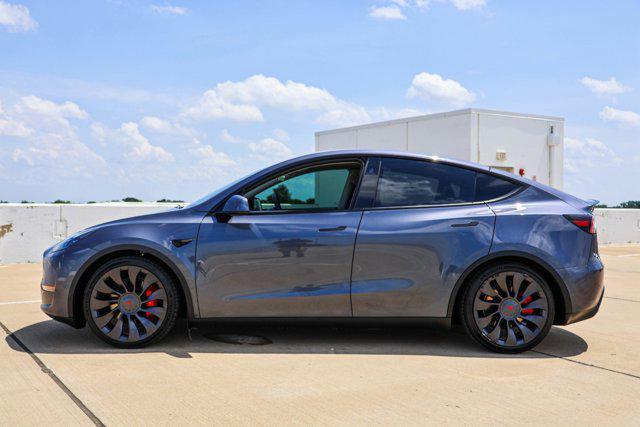 Photo of 2023 Midnight Silver Metallic Tesla Model Y