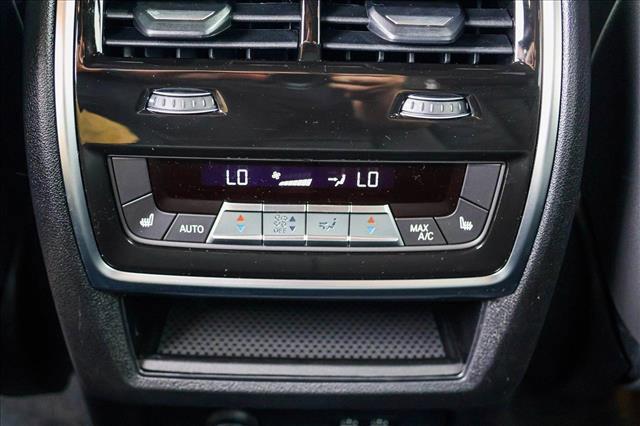 Photo of 2026 Tanzanite Blue II Metallic BMW X5