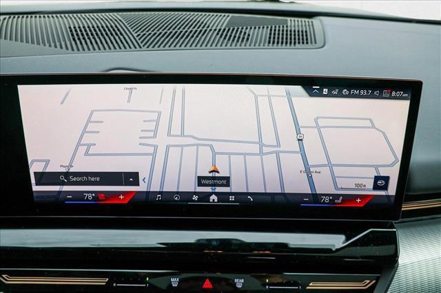 Photo of 2025 Black Sapphire Metallic BMW 530