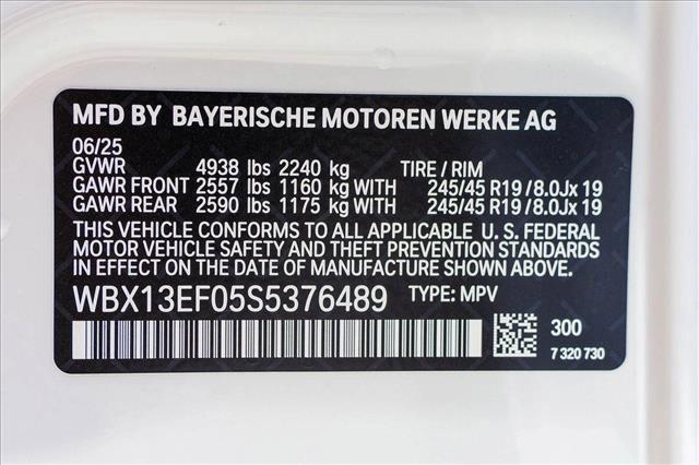 Photo of 2025 Alpine White BMW X1