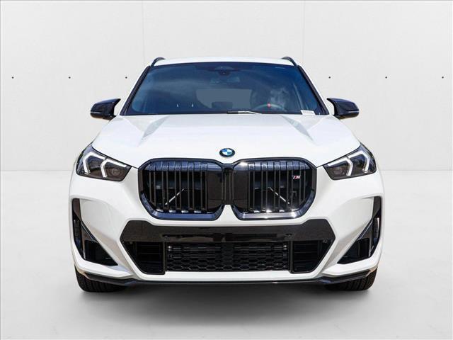 Photo of 2025 Alpine White BMW X1