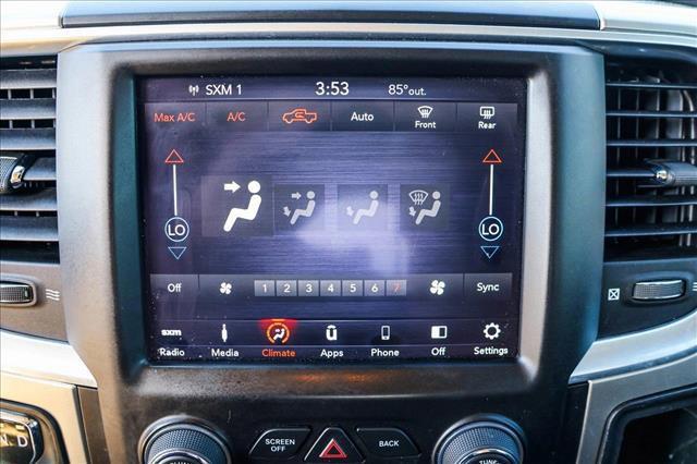 Photo of 2019 Granite Crystal Metallic Clearcoat RAM 1500 Classic