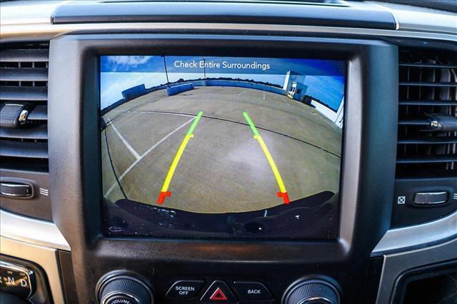 Photo of 2019 Granite Crystal Metallic Clearcoat RAM 1500 Classic
