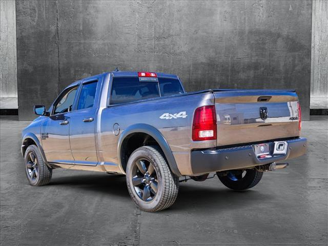 Photo of 2019 Granite Crystal Metallic Clearcoat RAM 1500 Classic