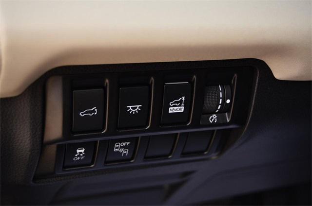 Photo of 2022 Magnetite Gray Metallic Subaru Ascent