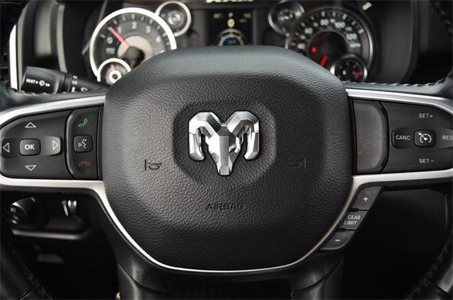 Photo of 2023 Diamond Black Crystal Pearlcoat RAM 1500