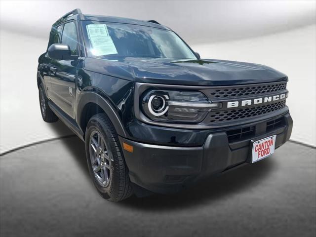 Photo of 2025 Shadow Black Ford Bronco Sport