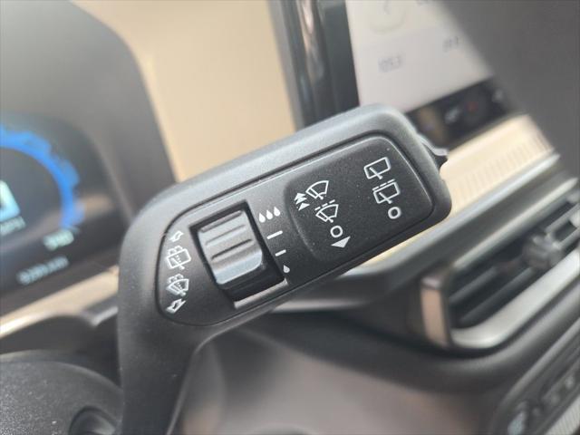 Photo of 2025 Shadow Black Ford Bronco Sport