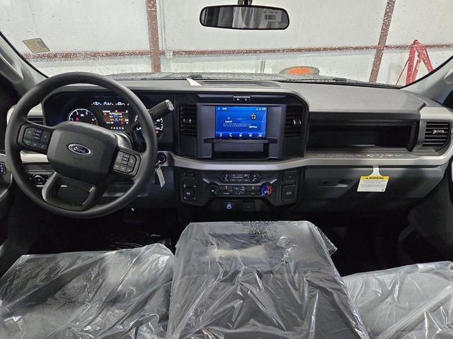 Photo of 2025 Agate Black Metallic Ford F-250