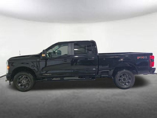 Photo of 2025 Agate Black Metallic Ford F-250