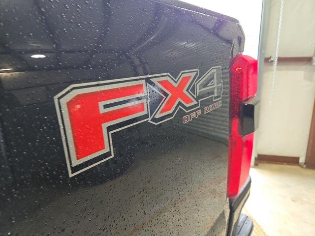 Photo of 2025 Agate Black Metallic Ford F-250