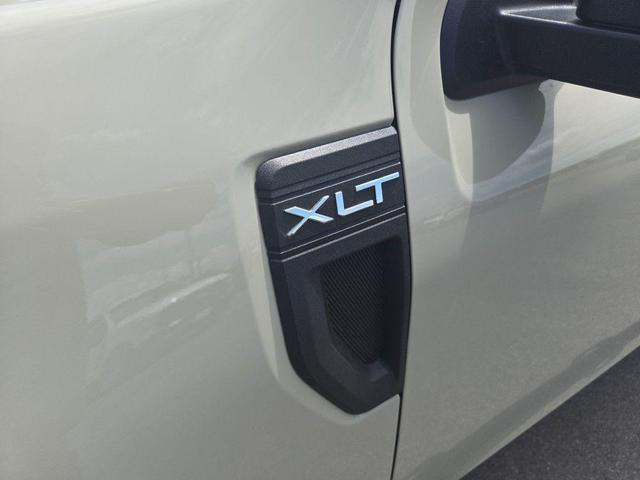 Photo of 2025 Desert Sand Ford Maverick