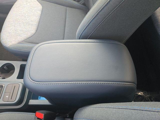 Photo of 2025 Desert Sand Ford Maverick