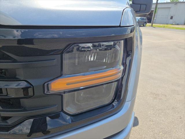 Photo of 2025 Iconic Silver Metallic Ford F-150