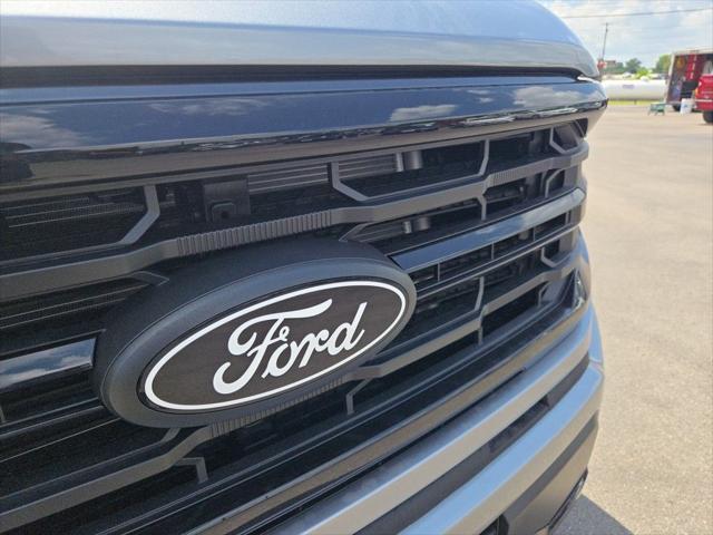 Photo of 2025 Iconic Silver Metallic Ford F-150