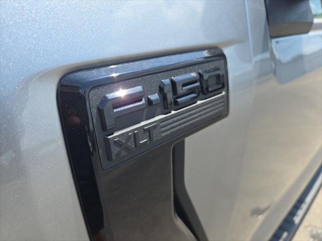 Photo of 2025 Iconic Silver Metallic Ford F-150