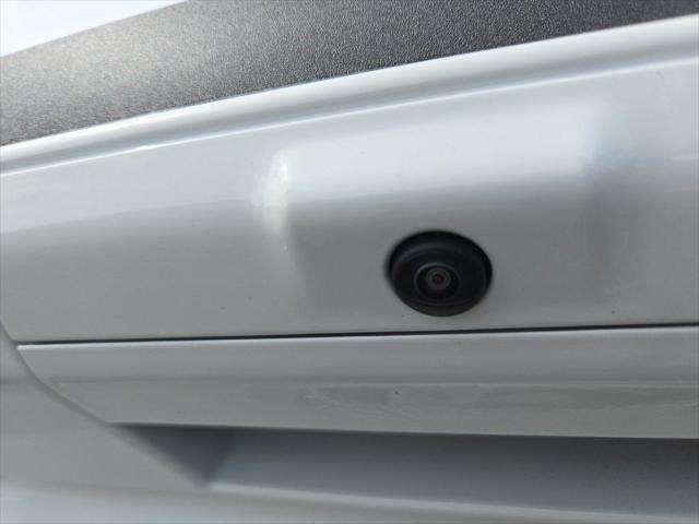 Photo of 2025 Oxford White Ford F-150