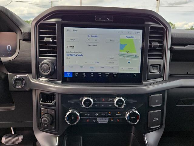 Photo of 2025 Oxford White Ford F-150