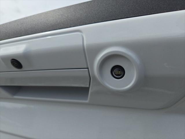Photo of 2025 Oxford White Ford F-150