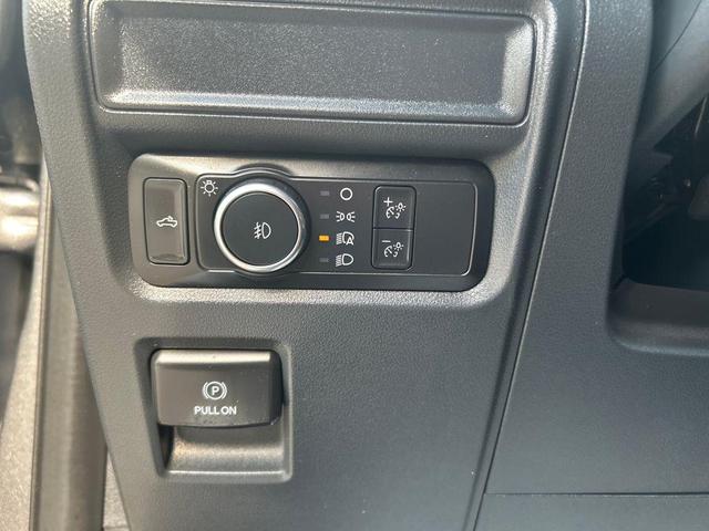Photo of 2022 Carbonized Gray Metallic Ford F-150