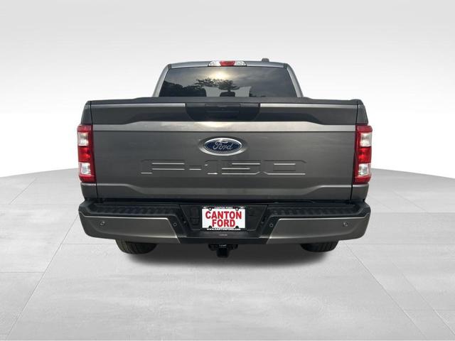 Photo of 2022 Carbonized Gray Metallic Ford F-150