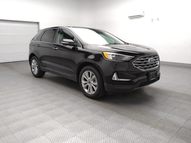 Photo of 2024 Agate Black Metallic Ford Edge