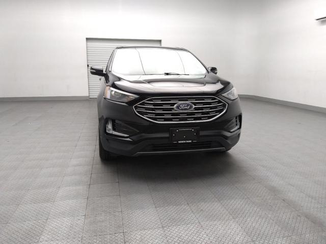 Photo of 2024 Agate Black Metallic Ford Edge